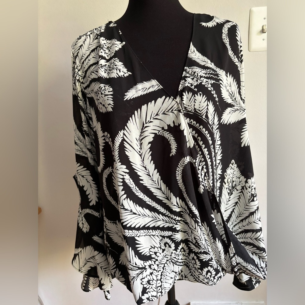 INC black and white cross over  blouse with flutter sleeves
